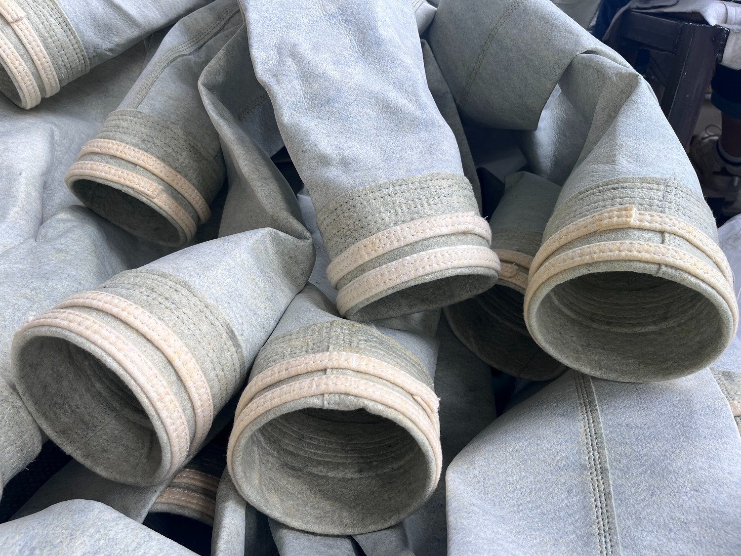 1735027495104184.jpg eba8e4a29ed4d46af7ba92ca6e145be.jpg